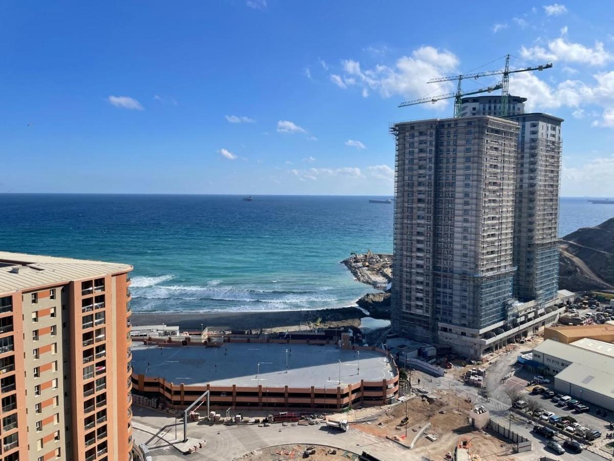 E1 Apartment High Level Sea View Gibraltár Kültér fotó